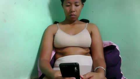 Snapshot of noellah chatting on November 2, 2025, 3:47 pm noellah online show from November 2, 2025, 3:47 pm