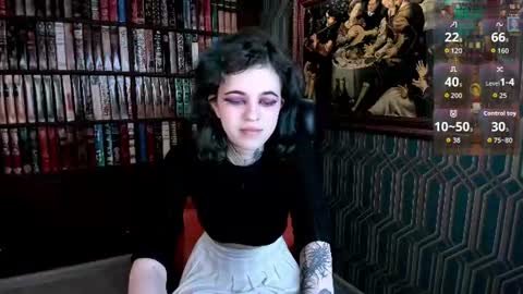 Snapshot of noellegothicshadow chatting on June 21, 2026, 2:03 am Elly online show from June 21, 2026, 2:03 am