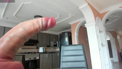 Snapshot of noemibcnz chatting on September 30, 2025, 2:44 pm In instagram dayhannanoemi online show from September 30, 2025, 2:44 pm