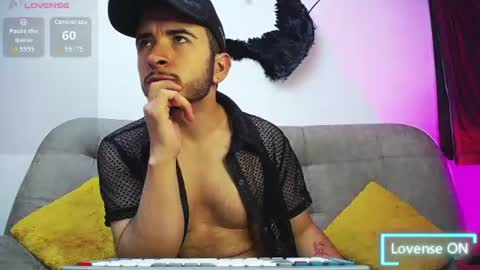 noha_and_iam1 online show from July 5, 2026, 3:52 pm