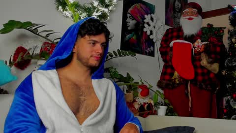 Snapshot of noha_miler chatting on December 15, 2024, 7:31 pm kevin online show from December 15, 2024, 7:31 pm