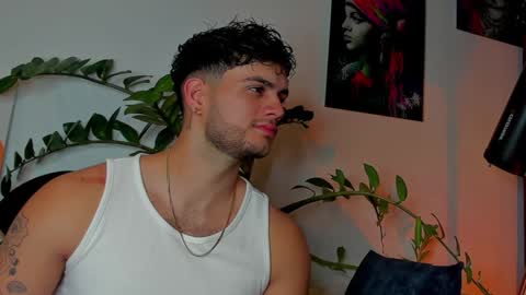 Snapshot of noha_miler chatting on January 20, 2025, 12:36 am kevin online show from January 20, 2025, 12:36 am