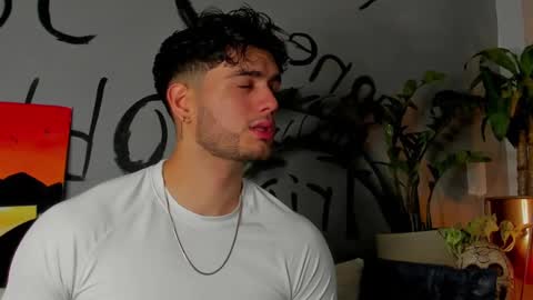 Snapshot of noha_miler chatting on February 27, 2025, 6:53 pm kevin online show from February 27, 2025, 6:53 pm