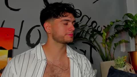 Snapshot of noha_miler chatting on March 4, 2025, 7:32 pm kevin online show from March 4, 2025, 7:32 pm