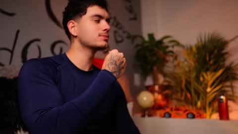 Snapshot of noha_miler chatting on September 18, 2025, 11:18 pm kevin online show from September 18, 2025, 11:18 pm