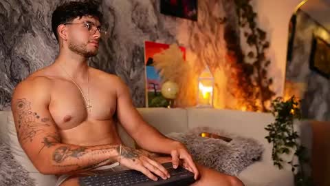 Snapshot of noha_miler chatting on May 16, 2026, 7:34 pm kevin online show from May 16, 2026, 7:34 pm
