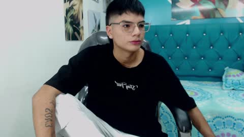 Snapshot of noha_scott chatting on February 1, 2025, 10:55 pm Noha Scott online show from February 1, 2025, 10:55 pm