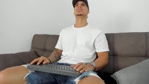 Snapshot of nohanhunter chatting on June 7, 2026, 3:05 pm nohanhunter online show from June 7, 2026, 3:05 pm
