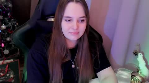 noir_ember_ online show from January 8, 2026, 1:46 pm