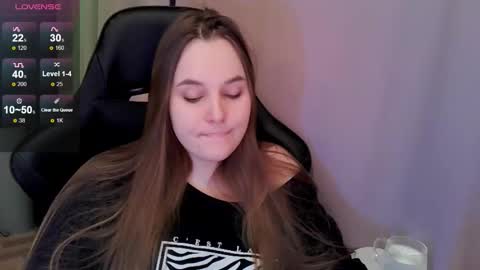 noir_ember_ online show from March 22, 2026, 4:54 pm