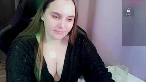 Snapshot of noir_ember_ chatting on April 26, 2026, 5:43 pm noir_ember_ online show from April 26, 2026, 5:43 pm