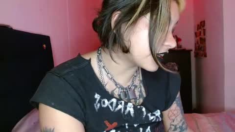 anny online show from February 18, 2025, 11:30 pm