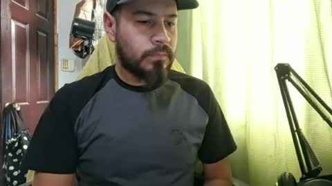 Snapshot of noizemanx chatting on June 18, 2026, 4:00 pm noizemanx online show from June 18, 2026, 4:00 pm