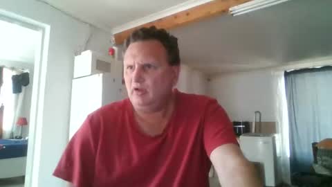 Nollie online show from October 13, 2025, 8:58 am