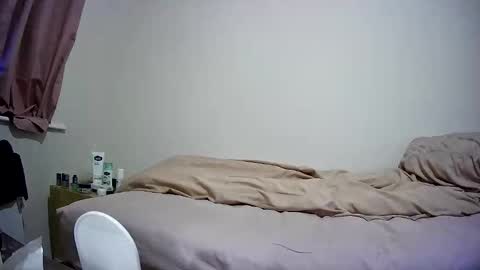 NonBinaryNicky online show from May 28, 2026, 10:45 am