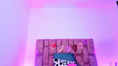 Snapshot of nora_dasilva chatting on June 3, 2026, 3:42 am Nora Da Silva online show from June 3, 2026, 3:42 am