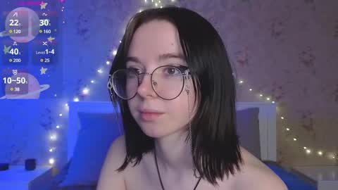 Snapshot of nora_failure chatting on February 10, 2025, 9:25 am Nora Failure online show from February 10, 2025, 9:25 am