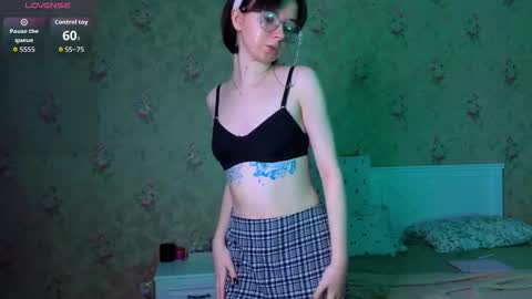 Snapshot of nora_failure chatting on November 22, 2025, 3:27 am Nora Failure online show from November 22, 2025, 3:27 am