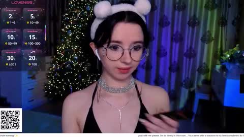 Nora Failure online show from January 6, 2026, 2:10 pm