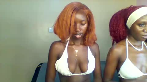 Snapshot of norababy20 chatting on May 9, 2026, 4:06 am Norababy20 online show from May 9, 2026, 4:06 am