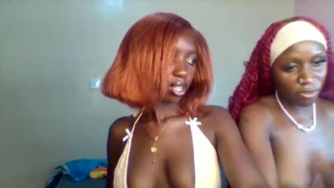 Snapshot of norababy20 chatting on May 12, 2026, 4:20 am Norababy20 online show from May 12, 2026, 4:20 am
