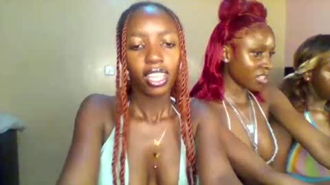 Snapshot of norababy20 chatting on June 2, 2026, 4:47 am Norababy20 online show from June 2, 2026, 4:47 am