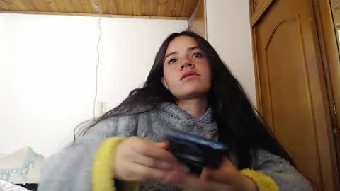 noreen_ online show from May 11, 2026, 2:39 am