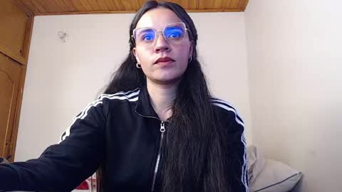 noreen_ online show from June 4, 2026, 5:30 pm