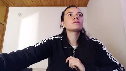 noreen_ online show from June 14, 2026, 5:59 pm