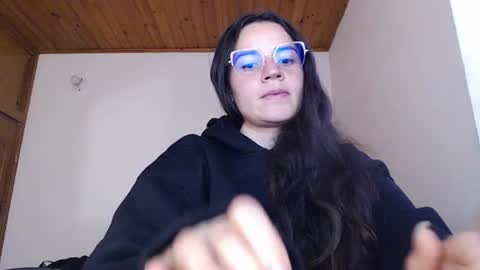 noreen_ online show from June 22, 2026, 9:12 pm