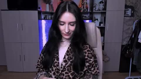 Snapshot of north_valkyrie chatting on January 12, 2026, 9:20 pm Hazel online show from January 12, 2026, 9:20 pm