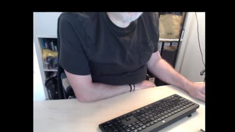 Snapshot of northern376854 chatting on April 8, 2026, 7:41 am northerndaddy online show from April 8, 2026, 7:41 am