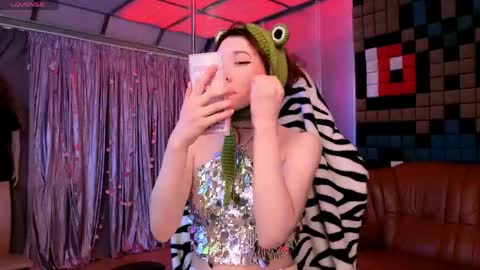 northern_moon online show from May 28, 2026, 8:22 am