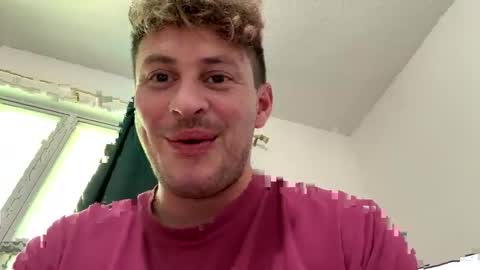 northofsouth_xxx online show from April 27, 2026, 7:23 pm