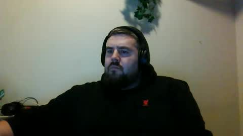 Snapshot of norwayman38 chatting on December 21, 2025, 6:37 pm LatexLeatherMan online show from December 21, 2025, 6:37 pm