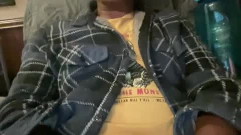 nostringfun online show from December 4, 2024, 6:44 am