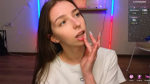 Snapshot of not_yourtoy chatting on December 15, 2024, 5:20 pm Hello My name is Helene NTMU Finger up if u like what u see online show from December 15, 2024, 5:20 pm