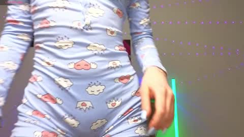 Snapshot of not_yourtoy chatting on January 16, 2025, 2:08 pm Hello My name is Helene NTMU Finger up if u like what u see online show from January 16, 2025, 2:08 pm