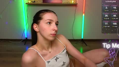 Snapshot of not_yourtoy chatting on January 24, 2025, 5:21 pm Hello My name is Helene NTMU Finger up if u like what u see online show from January 24, 2025, 5:21 pm