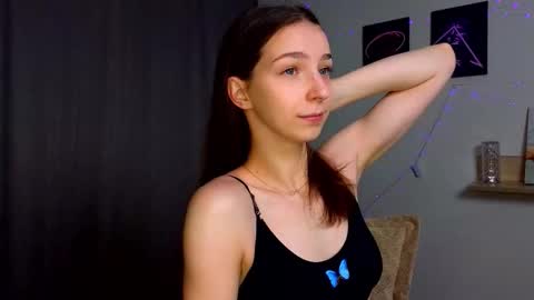 Snapshot of not_yourtoy chatting on October 3, 2025, 2:14 pm Hello My name is Helene NTMU Finger up if u like what u see online show from October 3, 2025, 2:14 pm