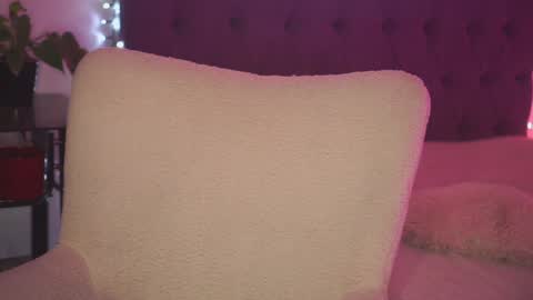 Tina online show from December 8, 2024, 5:11 pm