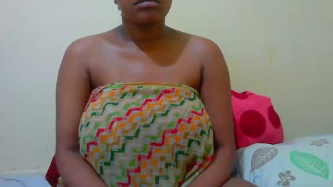 Snapshot of notoy1 chatting on May 6, 2026, 12:52 am notoy1 online show from May 6, 2026, 12:52 am