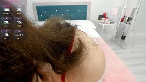 Snapshot of novaaskyy chatting on April 16, 2026, 2:40 pm Nova online show from April 16, 2026, 2:40 pm