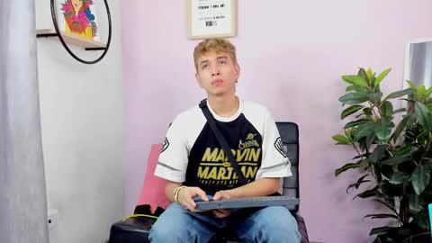 NovayBrian online show from January 12, 2025, 1:27 pm