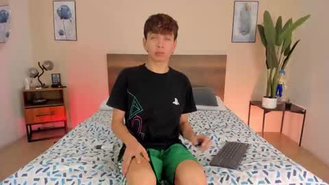 NovayBrian online show from September 9, 2025, 4:34 am