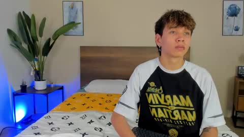 NovayBrian online show from September 23, 2025, 4:48 am