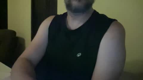 novio_muyalto online show from April 21, 2026, 12:01 am