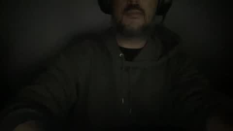 Snapshot of novio_muyalto chatting on April 28, 2026, 6:18 am novio_muyalto online show from April 28, 2026, 6:18 am