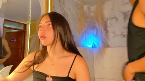Nucita couple online show from July 14, 2026, 7:19 pm