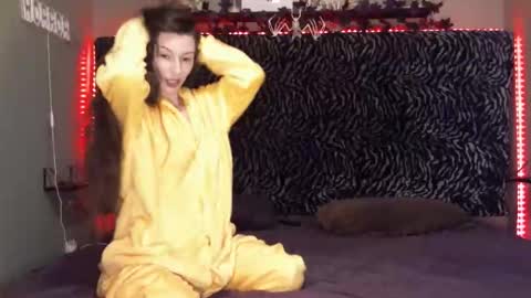 nudenastycouple69 online show from October 31, 2025, 8:21 pm